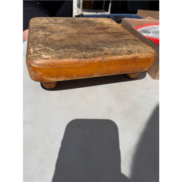 Wood cutting board