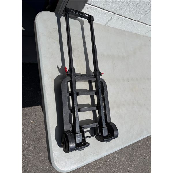 Rolling cart