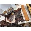 Image 3 : Carved wood items