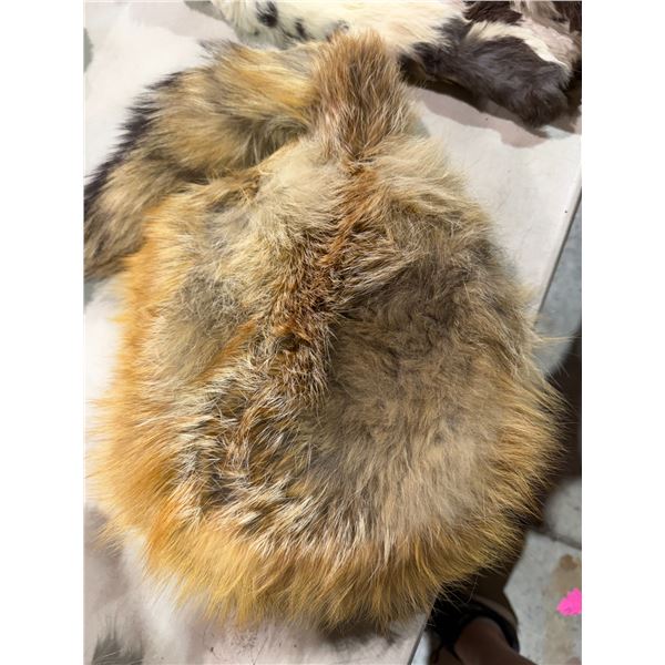 Fur hat