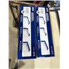 Image 1 : Number three fixed power door closers