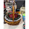 Image 1 : Baskets