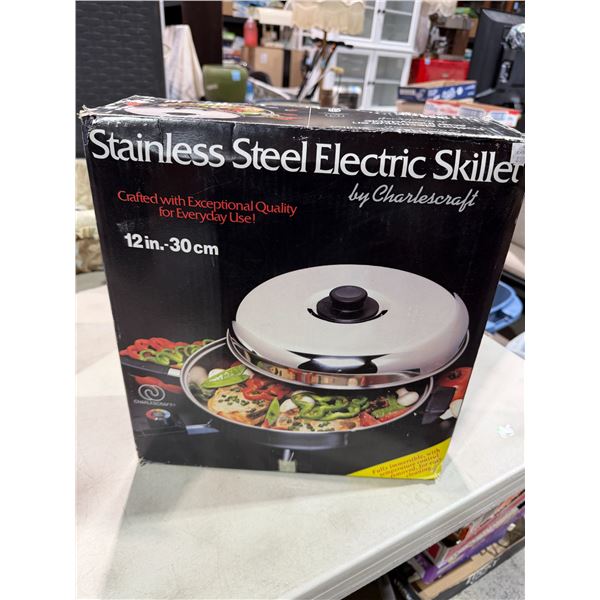 Stainless steel electric skillet