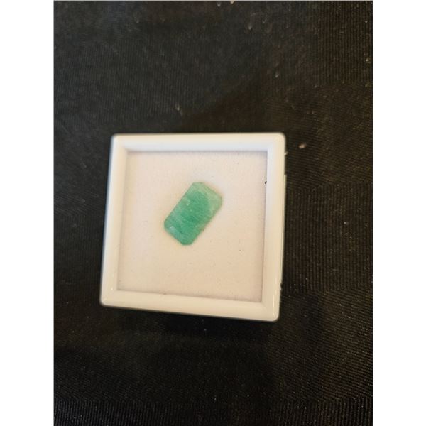 6.9ct Natural Emerald