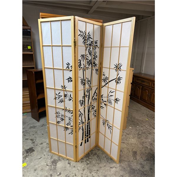 Screen divider