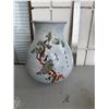 Image 1 : Pottery vase