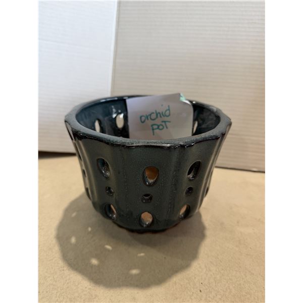 Orchid pot