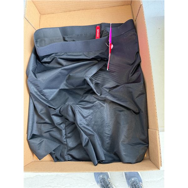 NWT spanks size medium