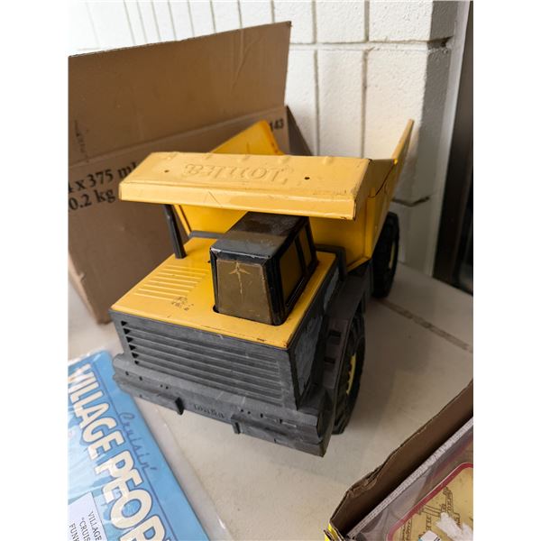 Vintage Tonka dump dump truck