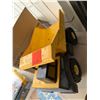 Image 2 : Vintage Tonka dump dump truck