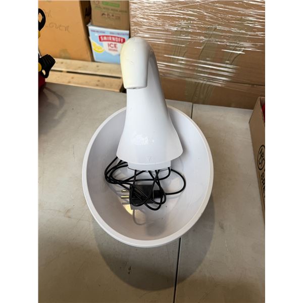 Pet fountain