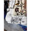 Image 4 : Tapestries and linens