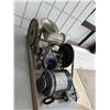 Image 2 : Grinder