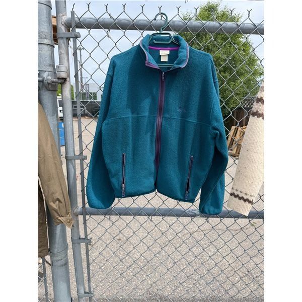L. L. BEAN small/medium?
