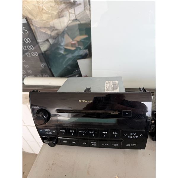 Toyota AD1803 stereo