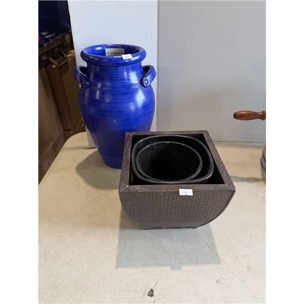 Vase and planter