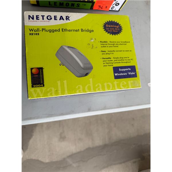 Wall plug ethernet bridge XE102