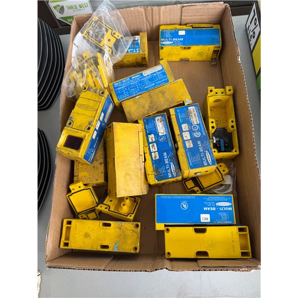 Multibeam scanner block