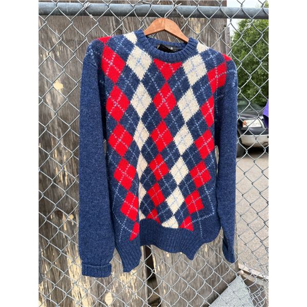 Vintage MABAN pure wool of Scotland large sweater