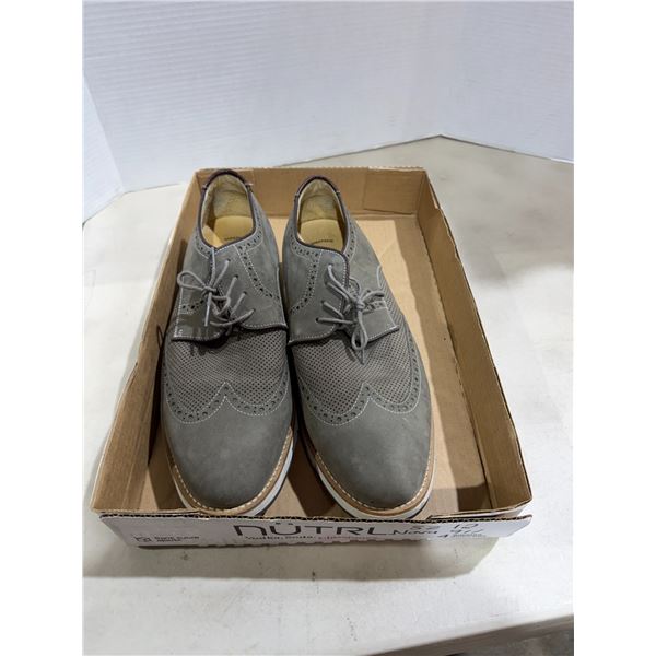 Sheepskin shoes, size 12