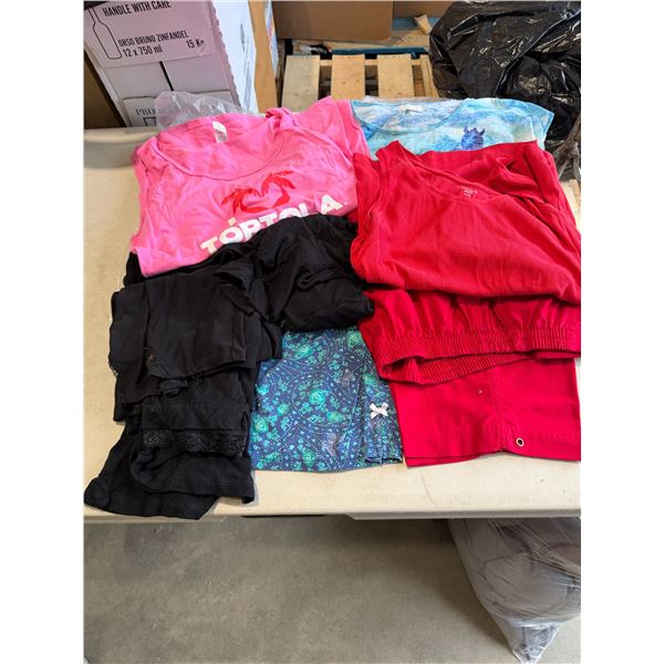 Clothing size large/extra large