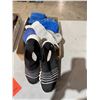 Image 1 : Slippers and shoes size 40