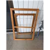 Image 1 : Wood frames