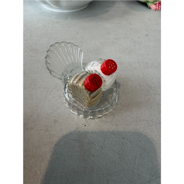 Salt and pepper shakers