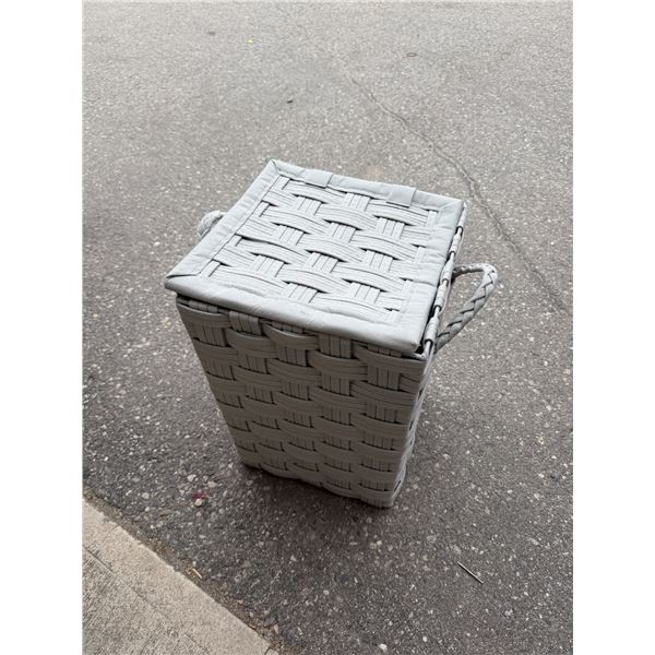 Laundry basket