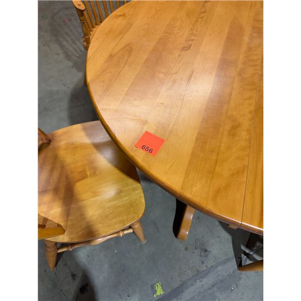 Pedestal table 42 inches round and 4 chairs