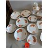 Image 4 : Prairie Lily dishes