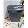Image 1 : Shredder