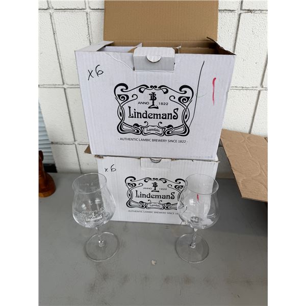 LINDEMANS wine glasses