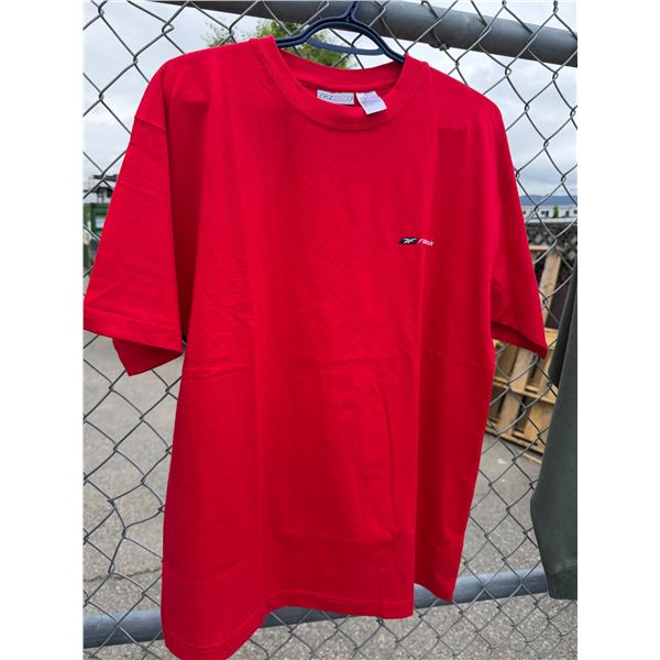 Reebok T-shirt, size medium