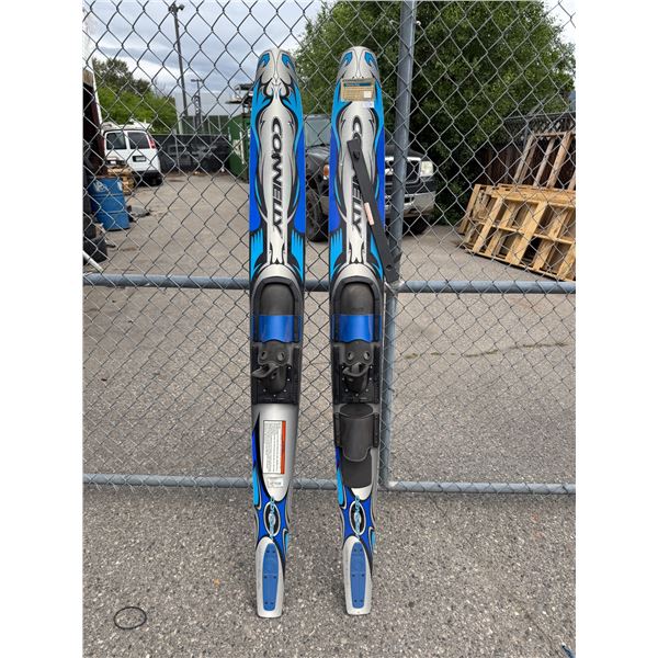 Connolly, new water skis