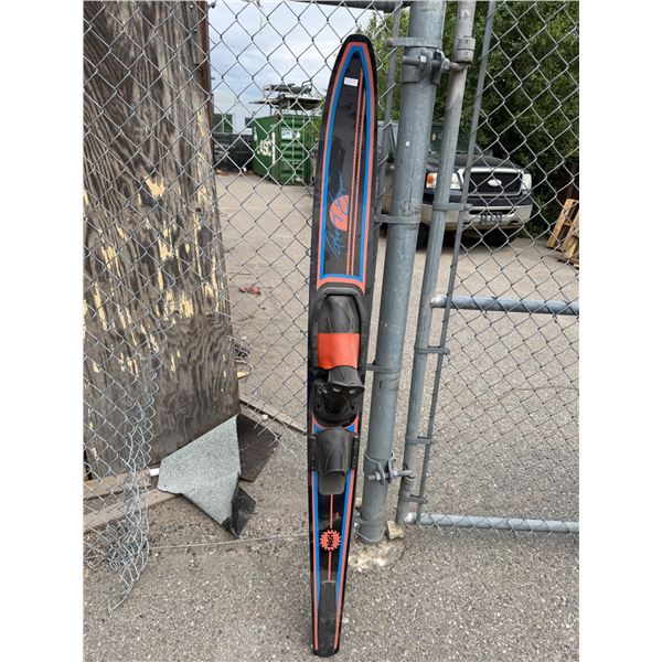 vintage Nash water ski, possibly from the 1980s or 1990s