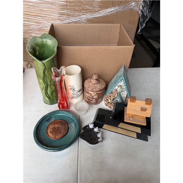 Assorted home decor