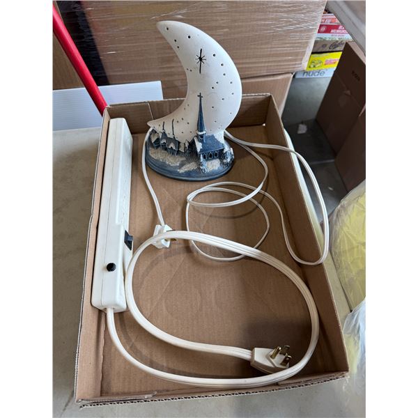 Lamp, power bar