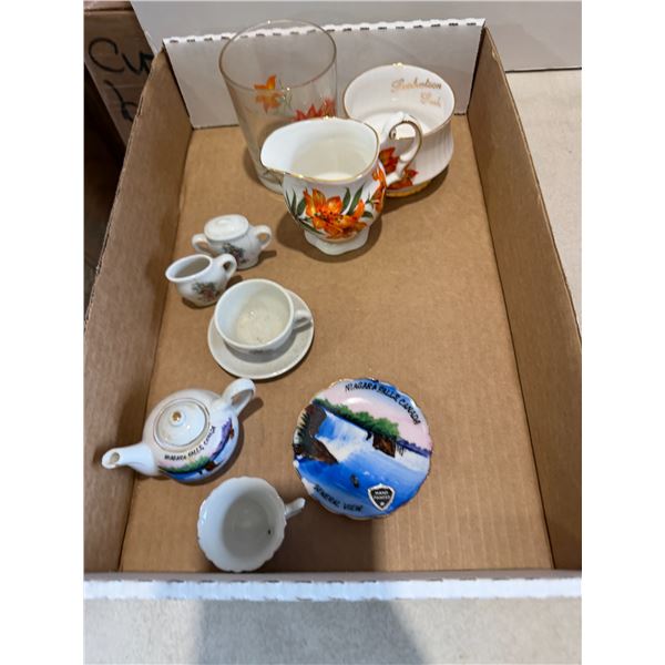Collectibles Prairie Lily dishes