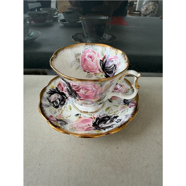 Royal Albert tea sauce