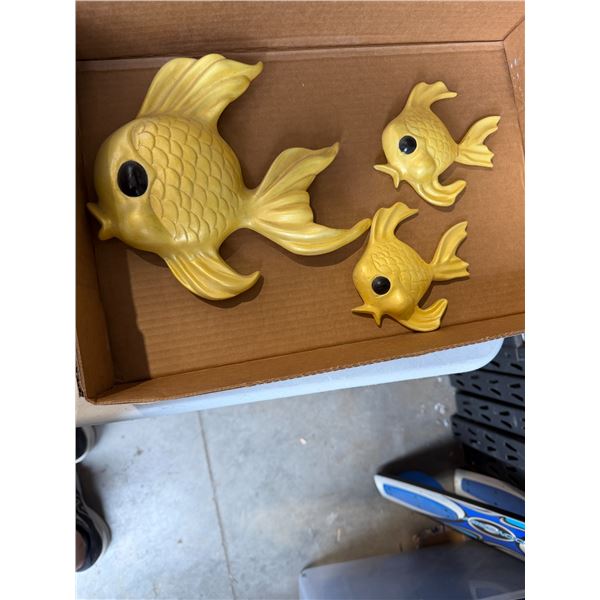 Pottery fish