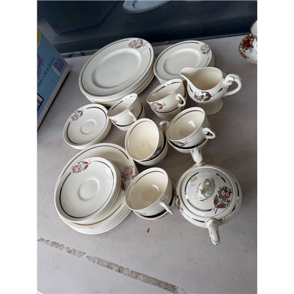 MYOTT Son dishes
