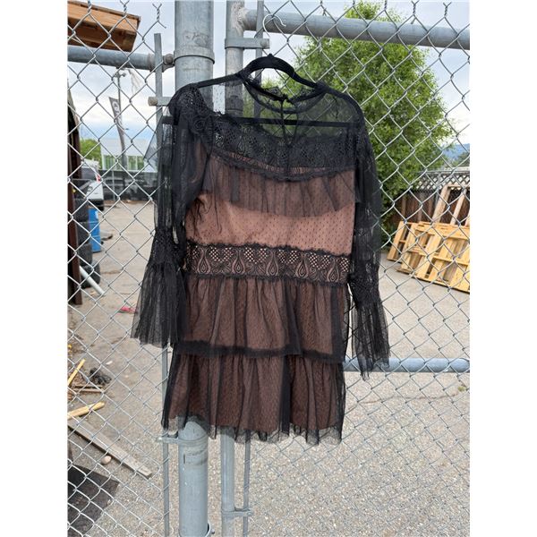 Zara basics size large