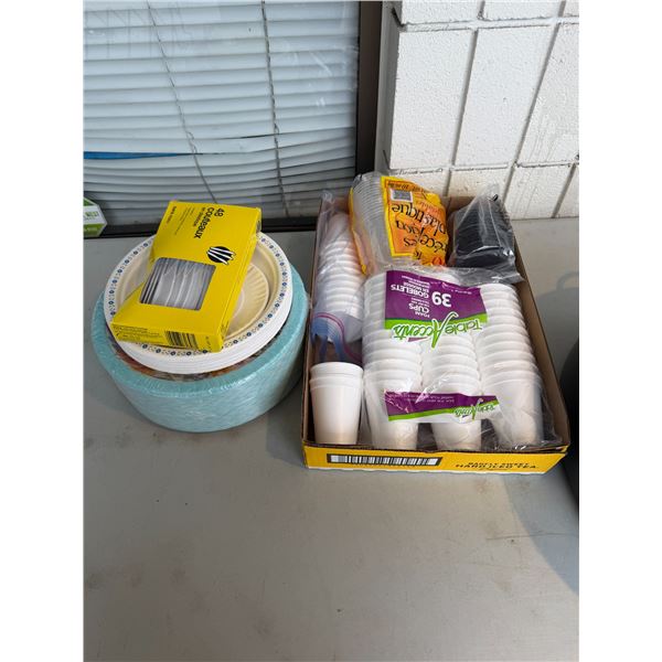Disposable plate plates, cups, and knives