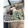 Image 1 : Tiles