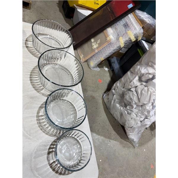 Anchor glass bowls