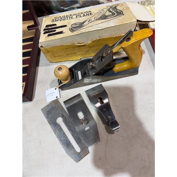 Vintage carpenters plane
