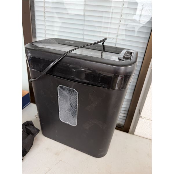 Paper shredder