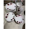 Image 1 : CUISINART dishes