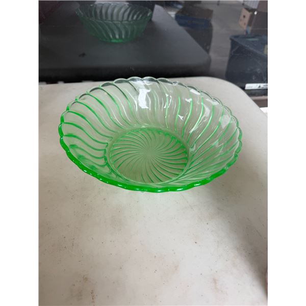 Uranium glass bowl